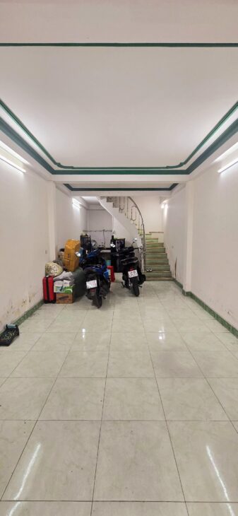 BÌNH TÂN – NHÀ ĐẸP 2 TẦNG – HẺM XE HƠI THÔNG – CẠNH LÊ TRỌNG TẤN – GIÁ CHỈ 3.X TỶ