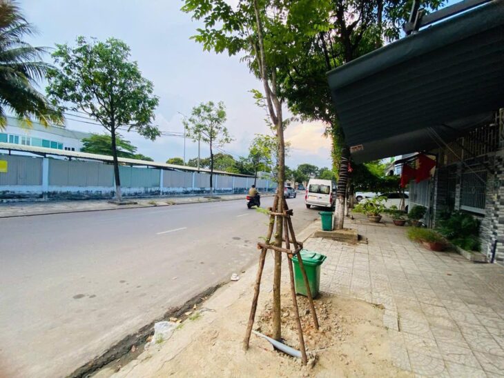 BÁN 2 LÔ khu đất MT 10M5 con đường NGUYỄN VĂN tạo nên BẾN XE ĐÀ NẴNG đang được xuất hiện SẴN tổng