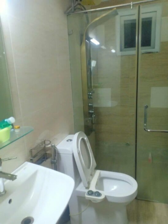 Nhà phố Thái Hà, oto 7 chỗ vào nhà, 63m, 5 tầng, mặt tiền 6.6m, 20 tỷ