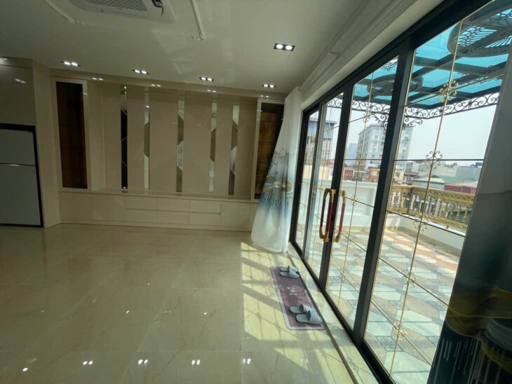 CĂN HỘ DÒNG TIỀN (CCMN) PHỐ BÙI XƯƠNG TRẠCH, GẦN PHỐ, DOANH THU 90TR/ THÁNG, 7 TẦNG THANG MÁY, ĐỦ