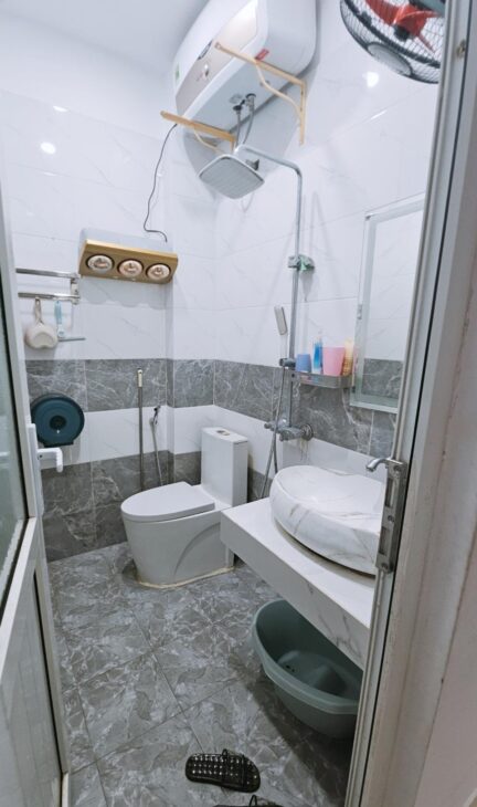 BÁN NHÀ TỰU LIỆT, THANH TRÌ, NGÕ 3 GÁC TRÁNH, VÀI BƯỚC RA Ô TÔ TRÁNH, 39M2, 7.45 TỶ(CTL)