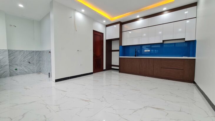 Bán nhà Yên Hoà, Cầu Giấy, 35m2, 5 tầng thang máy, Mt 6.7m, chỉ 9.6 tỷ