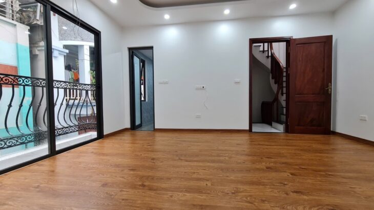 Bán nhà Yên Hoà, Cầu Giấy, 35m2, 5 tầng thang máy, Mt 6.7m, chỉ 9.6 tỷ