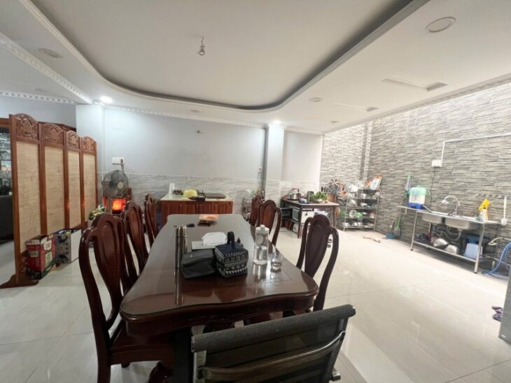 Bán nhà mặt phố Hiệp Bình Chánh, Thủ Đức, 75m², 4 tầng, 10.35 tỷ