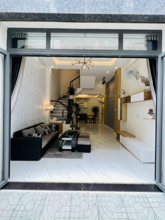 NHÀ PHẠM VĂN CHIÊU CHO GIA ĐÌNH HẺM Ô TÔ CHỈ 6 TỶ