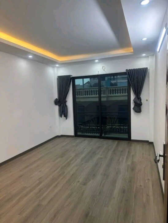 ???????? CƠ HỘI SỞ HỮU NHÀ 5 TẦNG SIÊU ĐẸP – SIÊU HOT TẠI HÀ ĐÔNG ???????? ???? Vị trí: Tổ 13, Kiện Mầu