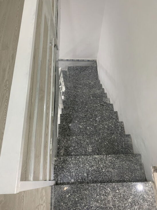 Nhà Mới 2 Tầng Cách mặt Tiền 15M Hẻm Thẳng Xe Hơi Sổ Vuông 45m2 Gía4,53 Tỷ Thương Lượng