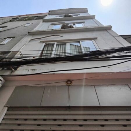 Bán Nhà 4 Tầng An Dương Vương – Tây Hồ – 42m², MT 4.2m – Ô Tô Đỗ Cửa – Chỉ 8.7 Tỷ!