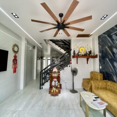 Bán nhà 80m², 5PN, 5WC, 4 tầng, Q.9, 7.4 tỷ, sổ hồng Bán nhà 80m², 5PN, 5WC, 4 tầng, Q.9, 7.4 tỷ, sổ hồng