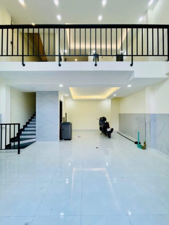 BÁN CĂN HỘ DỊCH VỤ 5 TẦNG DÒNG TIỀN 21TR/THÁNG -VỊ TRÍ ĐẮC ĐỊA TUYẾN KÊNH THAM LƯƠNG – CHỈ 5.8 TỶ