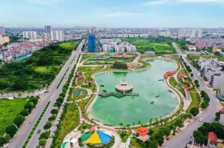 biệt thự mini Ngọc Thuỵ, 120m x 3 tầng, mặt tiền 6m, sân vườn tiểu cảnh, ôtô vào nhà