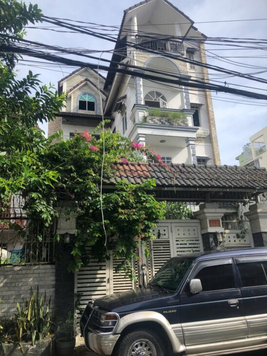 Bán nhà mặt tiền 4 tầng 10x25m giá 16 tỷ Đường Trung Mỹ Tây 1