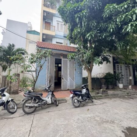 BÁN NHÀ NGỌC THỤY 23 tỷ 80m MẶT TIỀN 5m CÔNG VIÊN VỈA HÈ Ô TÔ ĐỖ CỬA BÁN NHÀ NGỌC THỤY 23 tỷ 80m MẶT TIỀN 5m CÔNG VIÊN VỈA HÈ Ô TÔ ĐỖ CỬA