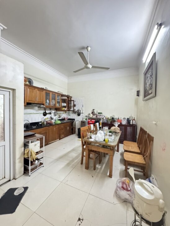 BÁN NHÀ NGỌC THỤY 23 tỷ 80m MẶT TIỀN 5m CÔNG VIÊN VỈA HÈ Ô TÔ ĐỖ CỬA