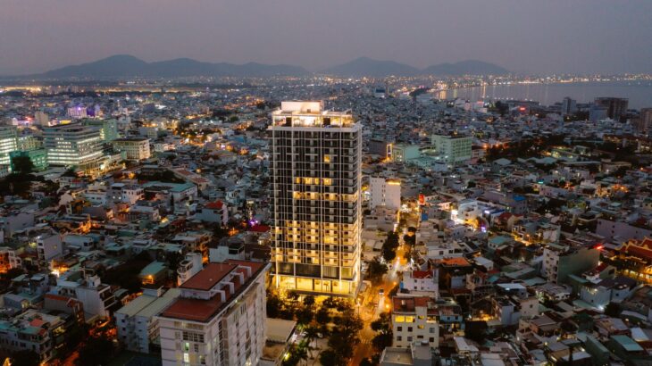 Căn hộ view sông Hàn full nội thất, vào ở ngay, vị trí đắc địa trung tâm thành phố, khai thác dòng