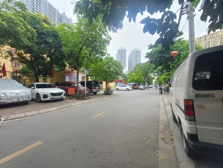 NHÀ LĨNH NAM MỚI TIN- THANG MÁY NHẬP- MT RỘNG-5 TẦNG -7.19 TỶ ????