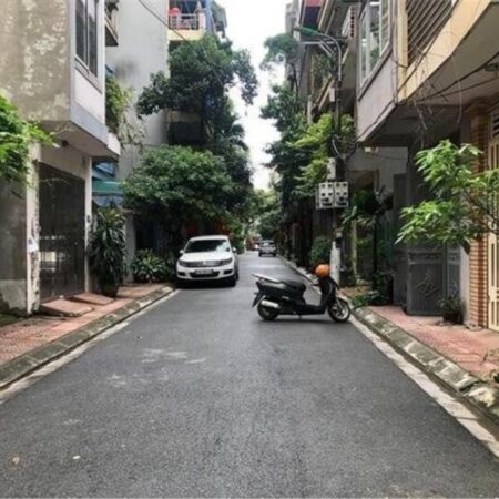 BÁN NHÀ ĐẸP CẦU GIẤY DIỆN TÍCH KHỦNG 76M, Ô TÔ KINH DOANH, CHÀO 22.9 TỶ