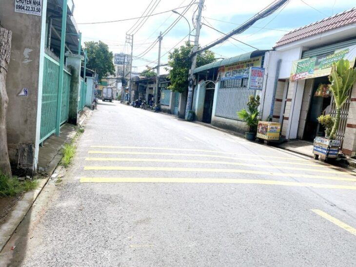 MẶT TIỀN KINH DOANH SÁT LÊ VĂN KHƯƠNG, QUẬN 12 – DÒNG TIỀN 7.5TR – GIÁ RẺ 4.9 TỶ.