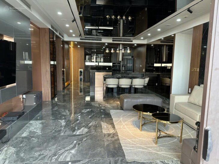 Bán căn hộ 2PN SUN Cầu Giấy giá 7 tỷ full nội thất