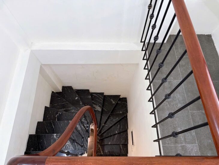 Bán Nhà Trương Định Hoàng Mai , 37m2 5T 4m mặt tiền giá 6,35 tỷ