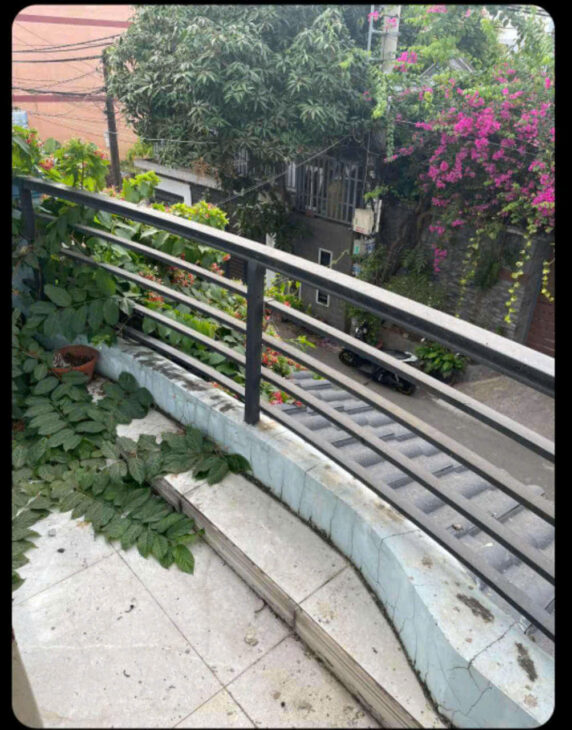 BÁN NHÀ Hóc Môn 48m2, 2PN, 2WC, giá 3.2 tỷ