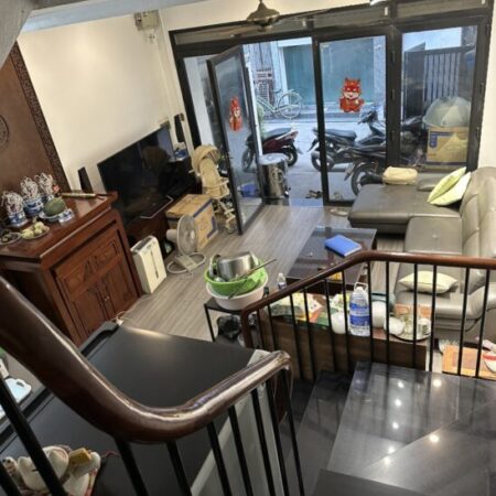 Bán nhà đẹp Gia Quất- Oto tải -Ngõ Nông 40m2 5 tầng 7,5 tỷ (Thương lượng)