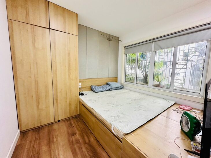Bán nhà Trần Thái Tông, Cầu Giấy, lô góc, 2 thoáng, 38m2, 5 tầng, Mt 5.6m, chỉ 9.8 tỷ