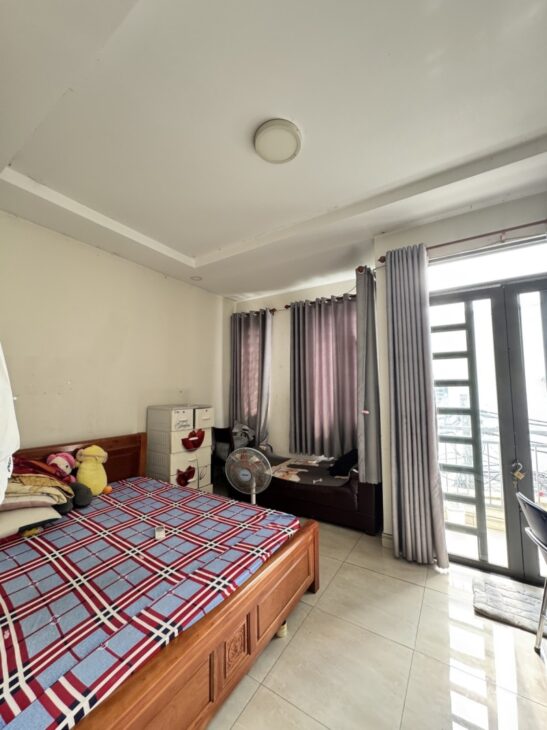 Bán nhà 2 tầng, 137m², 5PN, 5WC, Q.9, 7.95 tỷ, sổ hồng