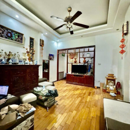 NHÀ TRẦN QUỐC VƯỢNG OTO – KINH DOANH DT 56m3 4 tầng MT 4.2m Giá 18.8 tỷ