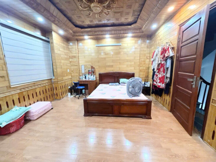 NHÀ NGUYỄN KHÁNH TOÀN Diện Tích 30m2 5 tầng mặt tiền 5m Giá 7.35 tỷ