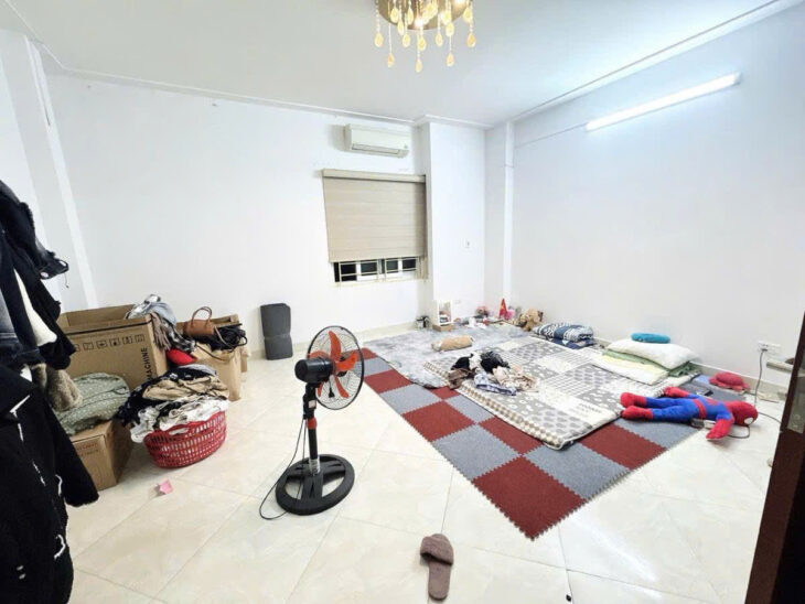 NHÀ NGUYỄN KHÁNH TOÀN Diện Tích 30m2 5 tầng mặt tiền 5m Giá 7.35 tỷ