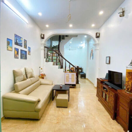 NGUYỄN PHÚC LAI NGÕ THÔNG KINH DOANH DT 42m2 4 tầng MT 3.5m Giá 12.6 tỷ NGUYỄN PHÚC LAI NGÕ THÔNG KINH DOANH DT 42m2 4 tầng MT 3.5m Giá 12.6 tỷ