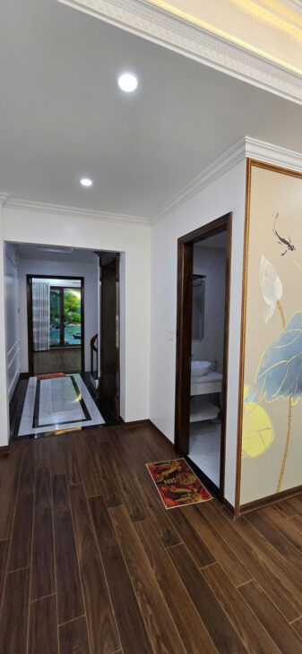 HOÀNG VĂN THÁI – NHÀ MỚI 6 TẦNG THANG MÁY – Ô TÔ DT 48m2 MT 3.7m Giá 17.1 tỷ