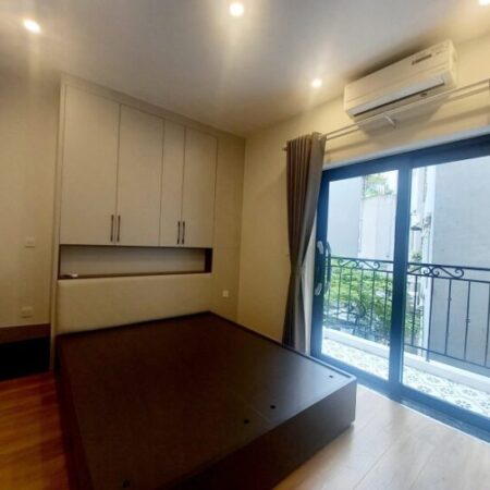 Bán nhà Mỹ Đình (sau bến xe) DT 46m2 4 Ngủ, ngõ Nông, Mới đẹp Giá siêu hời 8.6 tỷ