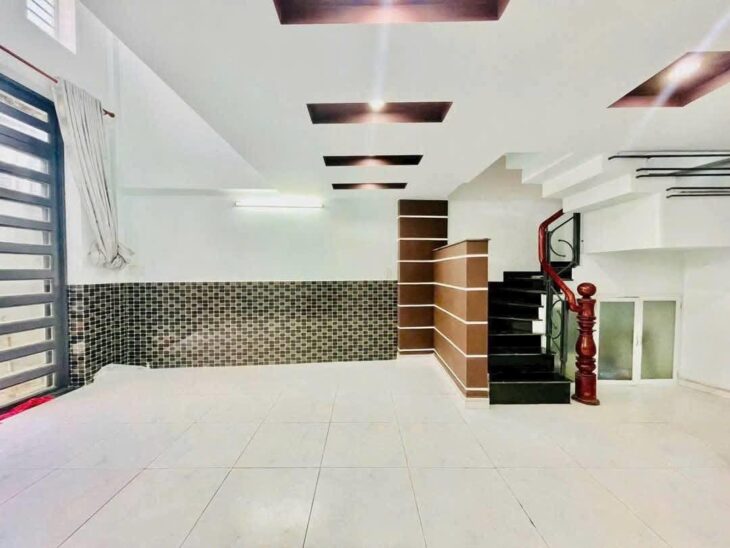Bán nhà Gò Vấp, hẻm xe hơi đường số Lê Đức Thọ, 50M² x 4 tầng, 3Pn, hơn 5 tỷ