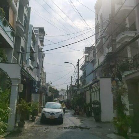 Bán nhà Gò Vấp, CHDV VIP ngay ĐH Công Nghiệp, 5 Tầng, 10 Pn, Hẻm Xe Tải Nguyễn Văn Nghi, dòng tiền Bán nhà Gò Vấp, CHDV VIP ngay ĐH Công Nghiệp, 5 Tầng, 10 Pn, Hẻm Xe Tải Nguyễn Văn Nghi, dòng tiền