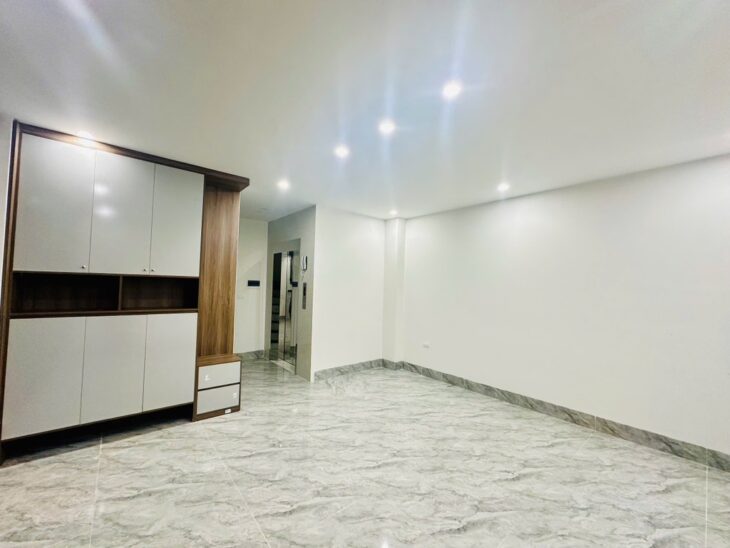 ĐẠI BÃO BẤT ĐỘNG SẢN TÔN ĐỨC THẮNG – CĂN NHÀ KHIẾN CẢ PHỐ PHẢI NGOẢNH NHÌN