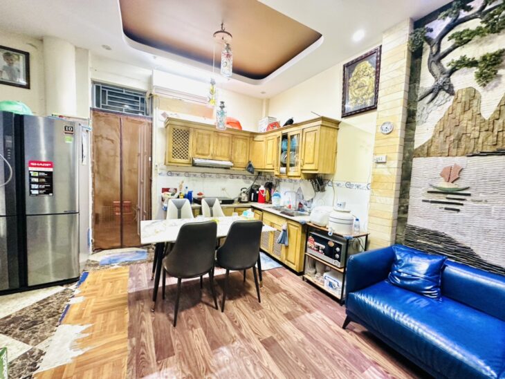 ĐÃ MẮT – ĐÃ TIM – LẠ TỪ CÁNH CỬA ĐẾN BAN CÔNG, NHÀ LÔ GÓC – 5 TẦNG SÁNG RỰC –TN 553 GIẢI PHÓNG –