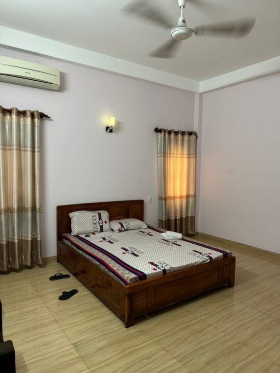 CHỈ CẦN NHỈNH 12 TỶ – SỞ HỮU NGAY KHÁCH SẠN 10 PHÒNG TẠI TÊN LỬA – DOANH THU 80 TRIỆU/THÁNG