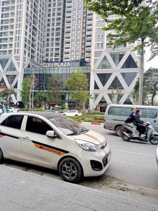 Bán đất mặt phố lê đức thọ 555M2, MT khủng 25M giá 200 tỷ duy nhất một mảnh bán