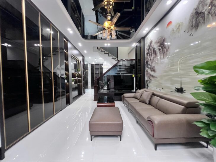 BÁN NHÀ LÊ TRỌNG TẤN THANH XUÂN Ô TÔ ĐỖ CỬA 4 TẦNG NHÀ MỚI ĐẸP FUL NỘI THẤT 45M 13 TỶ