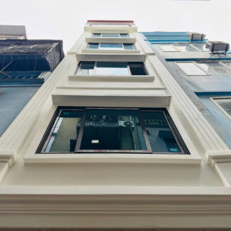 Bán nhà phân lô, ô tô chạy vòng quanh phố Xuân Thủy, 43m 6 tầng, kinh doanh tốt, giá 15,1 tỷ