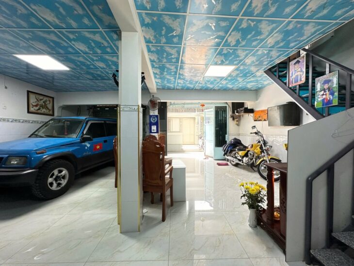 HIẾM BÌNH THẠNH – XE HƠI NGỦ TRONG NHÀ – SỔ NỞ HẬU TÀI LỘC – CHỈ NHỈNH 6TY