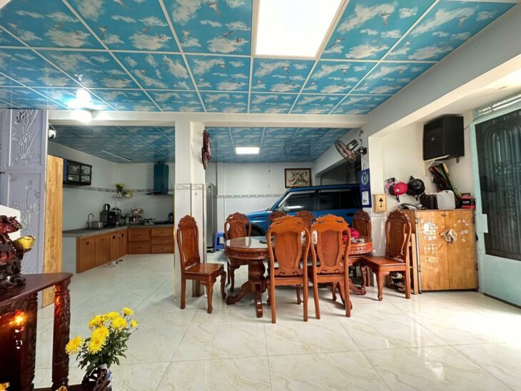 HIẾM BÌNH THẠNH – XE HƠI NGỦ TRONG NHÀ – SỔ NỞ HẬU TÀI LỘC – CHỈ NHỈNH 6TY