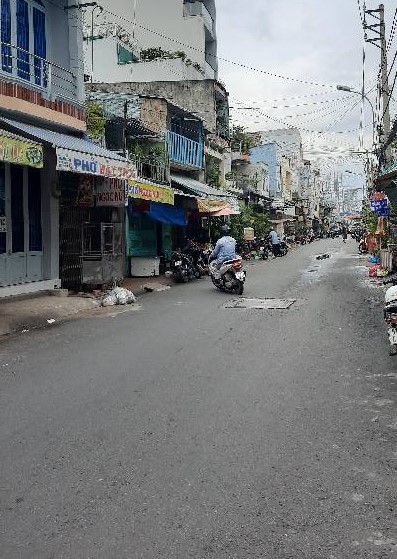 BÁN NHÀ ĐỠ NĂNG TẾ – 22M2- NHỈNH TỶ- , ĐỐI DIỆN BẾN XE MIỀN TÂY- NHÀ MỚI MUA VÀO Ở LUÔN