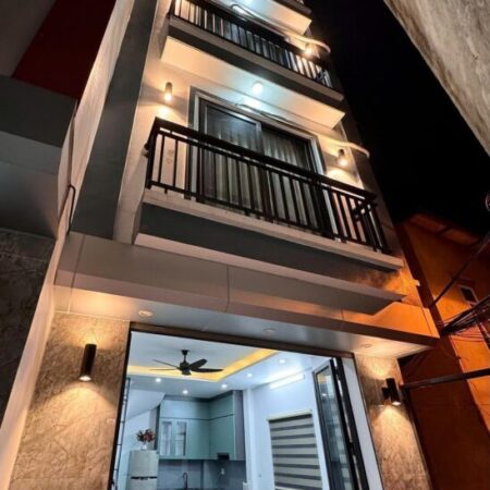 BÁN NHÀ 5 TẦNG, 3 PHÒNG NGỦ, PHỐ MINH KHAI – HÀ NỘI – GIÁ HỜ 6 TỶ HƠN – SỔ ĐỎ CHÍNH CHỦ