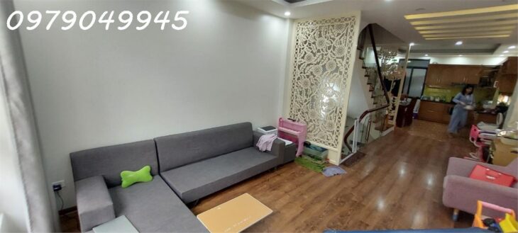 HOT!NHÀ LÔ GÓC-KINH DOANH-OTO TRÁNH-CẦU DIỄN,35Mx4,MT=5M,6 ty