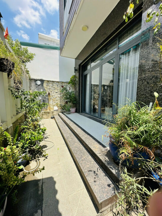 Bán biệt thự liền kề 613m², Nguyễn Văn Hưởng, Thảo Điền, Q.2, 160 tỷ