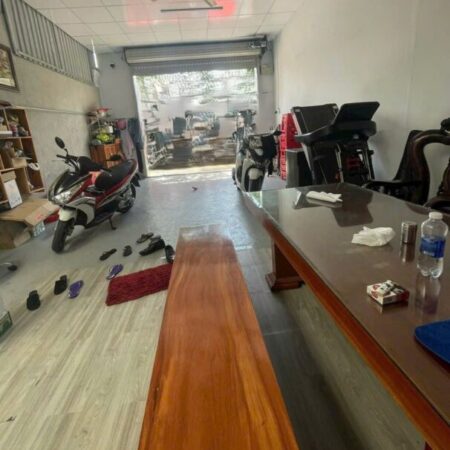 BÁN NHÀ 180M2 GẦN BIGC ĐƯỜNG VÕ THỊ SÁU P. ĐÔNG HÒA TP. DĨ AN. TỈNH BÌNH DƯƠNG