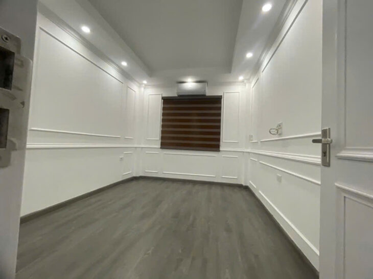 168 Kim Giang mặt ngõ rộng như phố – kinh doanh ngày lẫn đêm – vỉa hè 2 bên “LỜI TIÊN TRI” CHO DÒNG